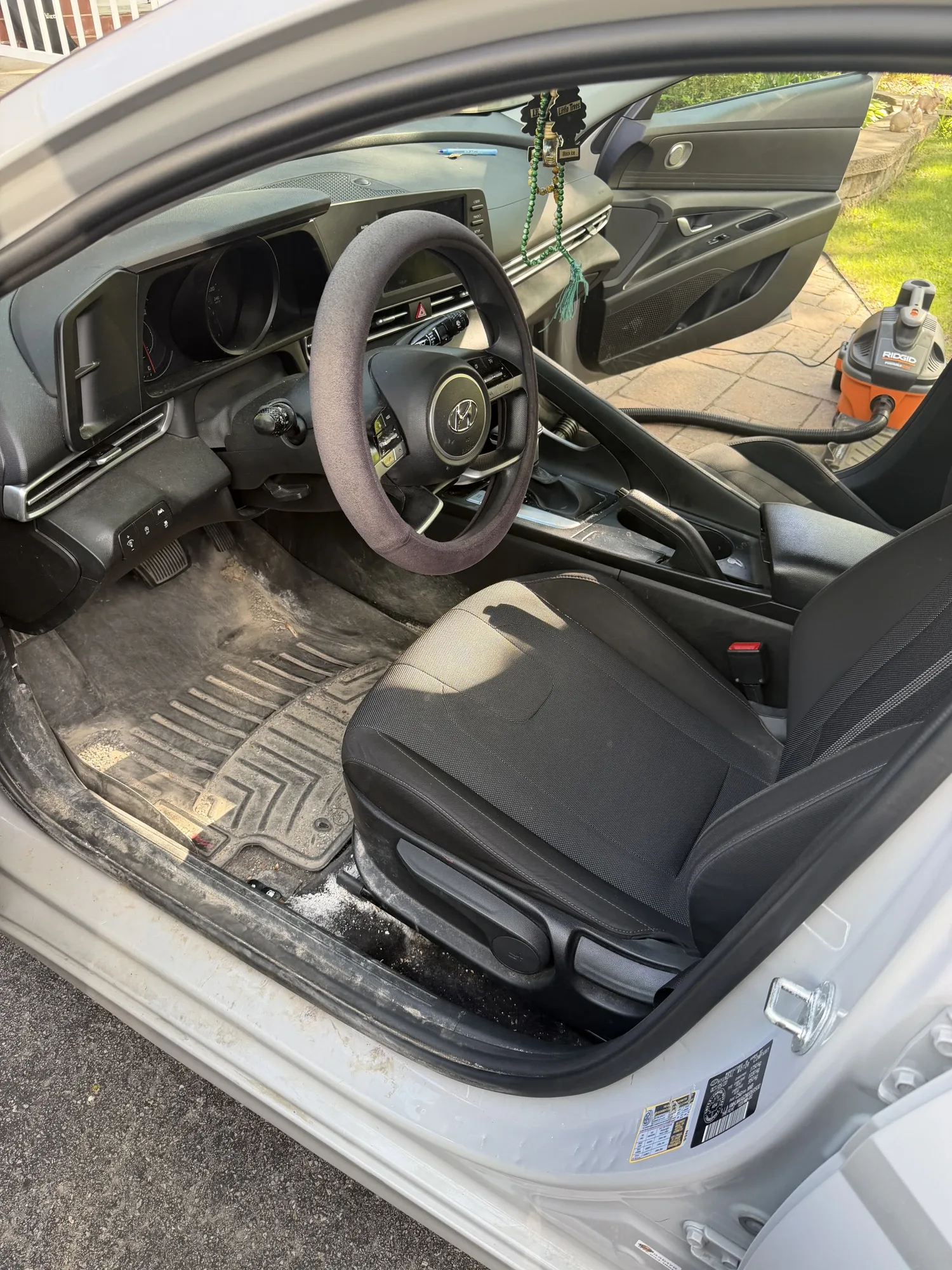 Floor Mat Deep Clean — car detailing in Barrhaven, Ottawa